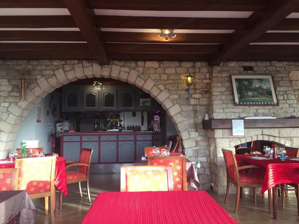 La Table Des Bons Peres Hotel Bislée Екстериор снимка